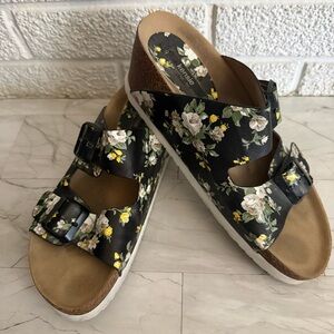 Kensie Black and Yellow Floral Sandals